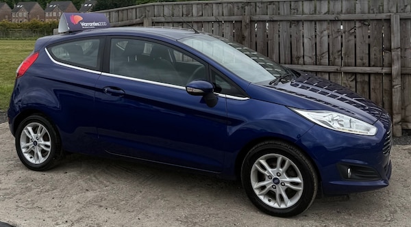 Used Ford Fiesta 2017 for sale - 74590832: Photo 2