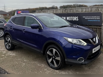 Used Nissan Qashqai 2015 for sale - 76503094: Photo