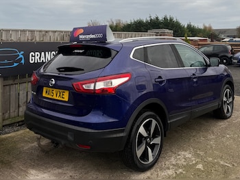 Used Nissan Qashqai 2015 for sale - 76503094: Photo