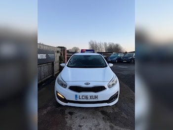 Used Kia Ceed 2016 for sale - 77225715: Photo