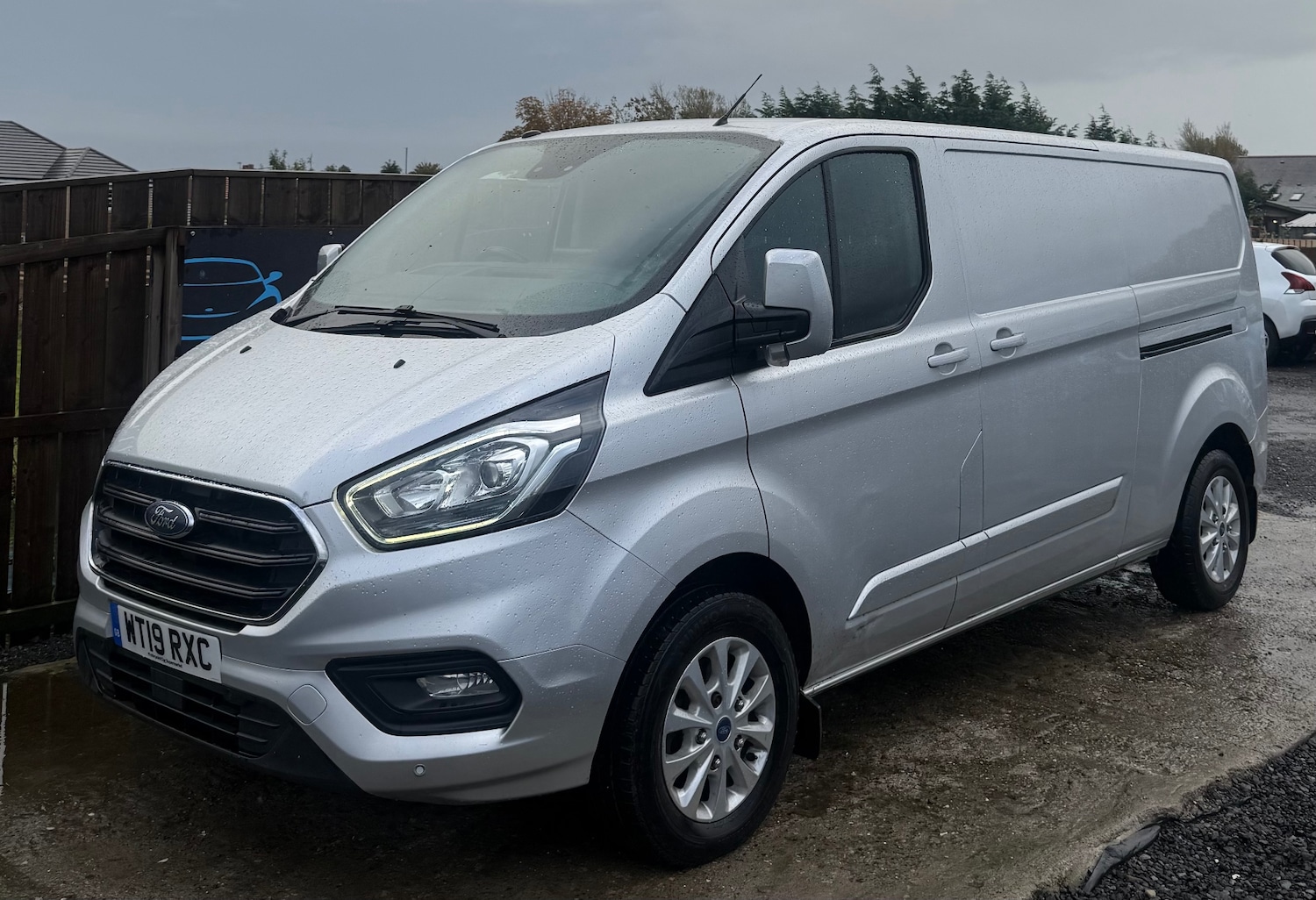 Used Ford Transit Custom 2019 for sale - 76332321: Photo 1