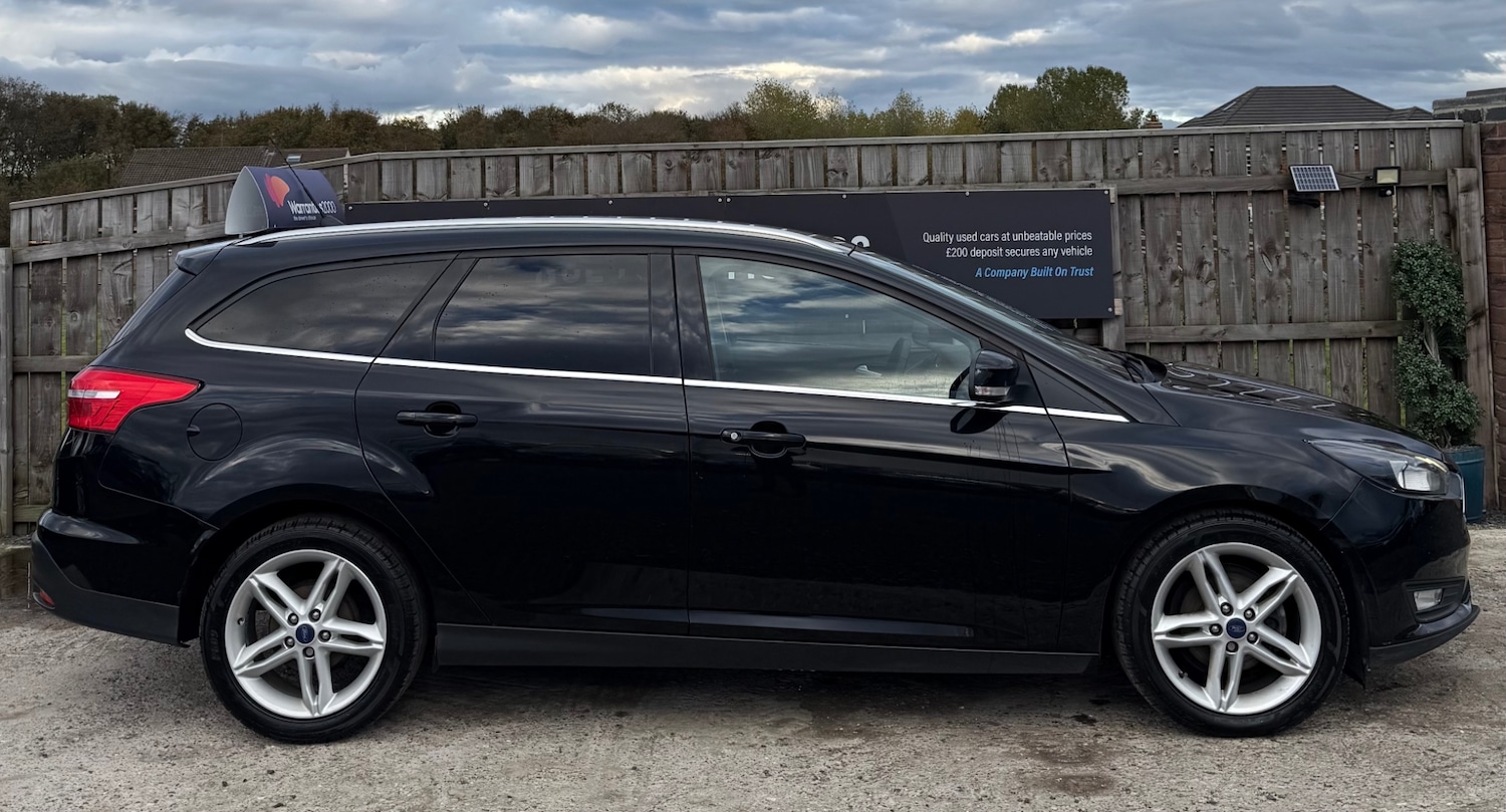 Used Ford Focus 2016 for sale - 76346892: Photo 3