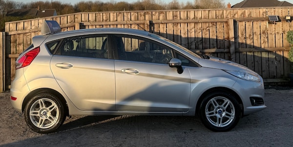 Used Ford Fiesta 2013 for sale - 74334642: Photo 3