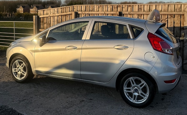 Used Ford Fiesta 2013 for sale - 74334642: Photo 8