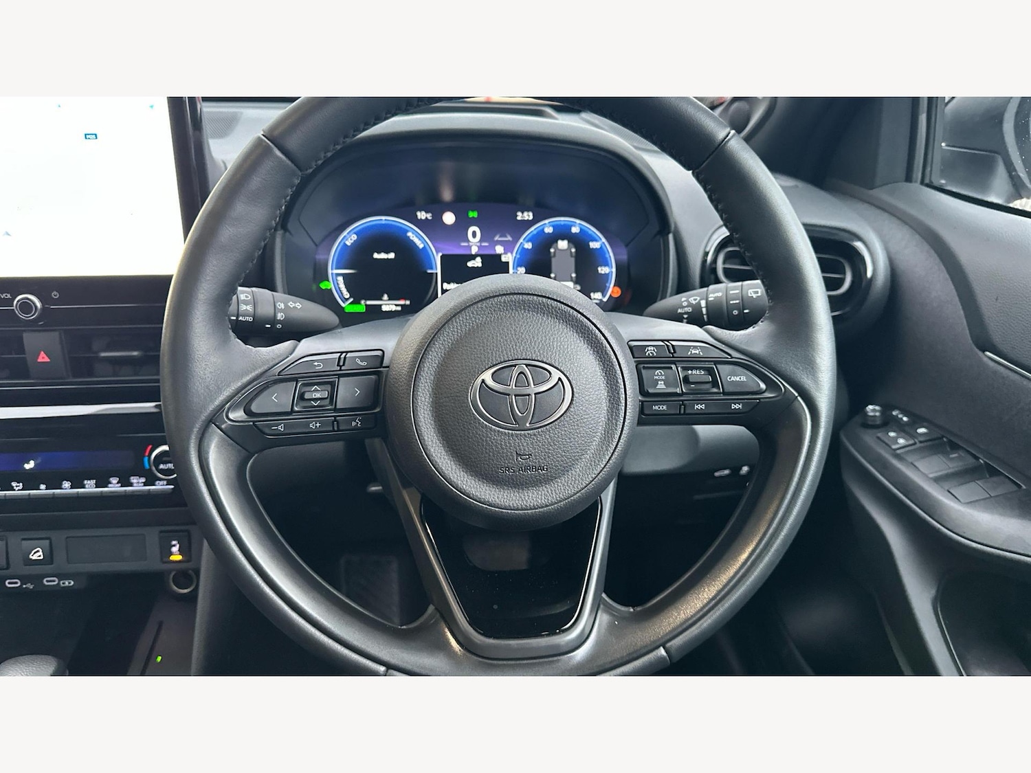 Used Toyota Yaris Cross 2025 for sale - 77143492: Photo 10