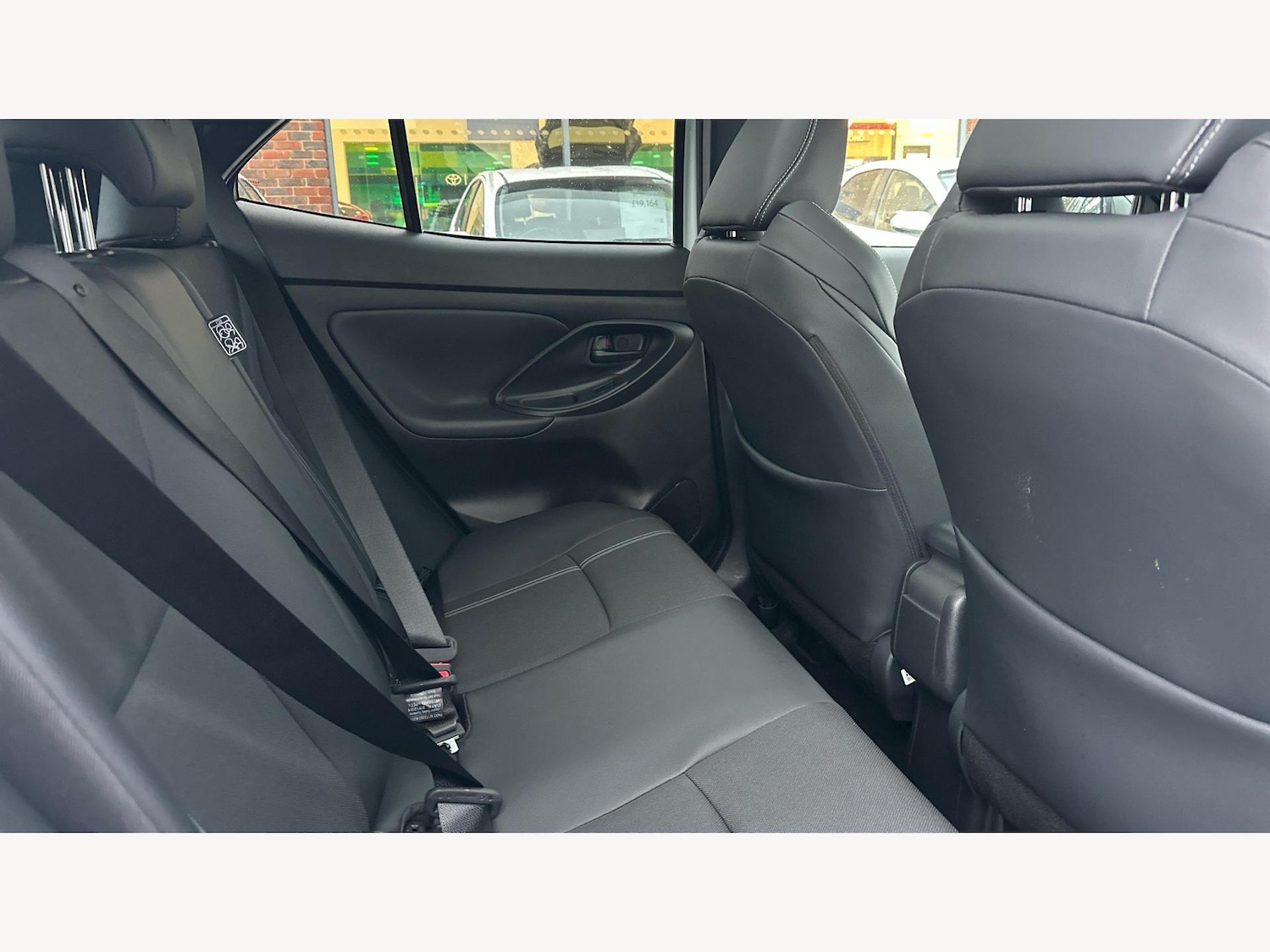 Used Toyota Yaris Cross 2025 for sale - 77143492: Photo 14