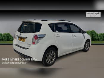 Used Toyota Verso 2014 for sale - 79645213: Photo