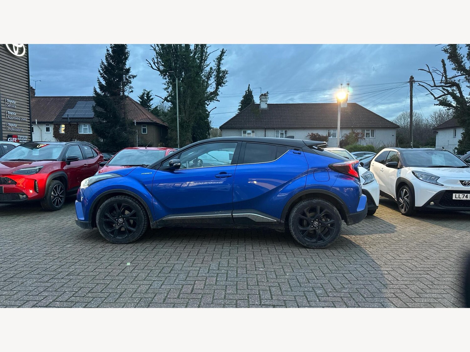 Used Toyota C-HR 2019 for sale - 76381276: Photo 19