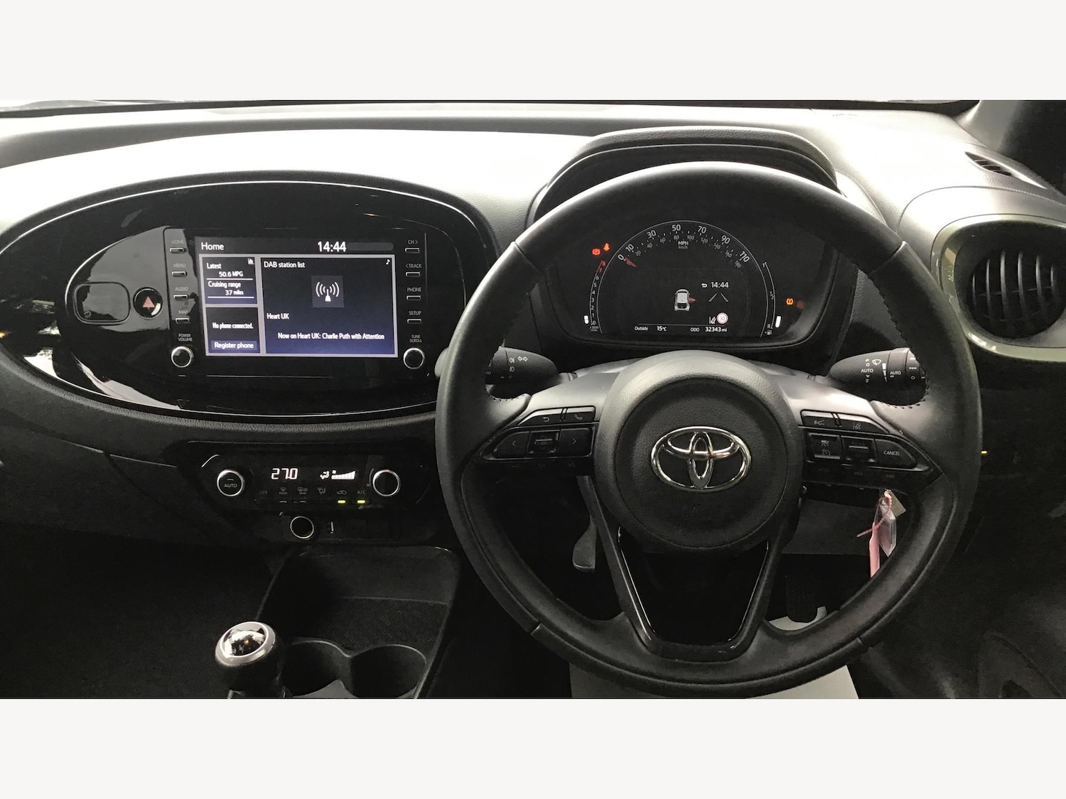 Used Toyota Aygo X 2023 for sale - 76269809: Photo 8