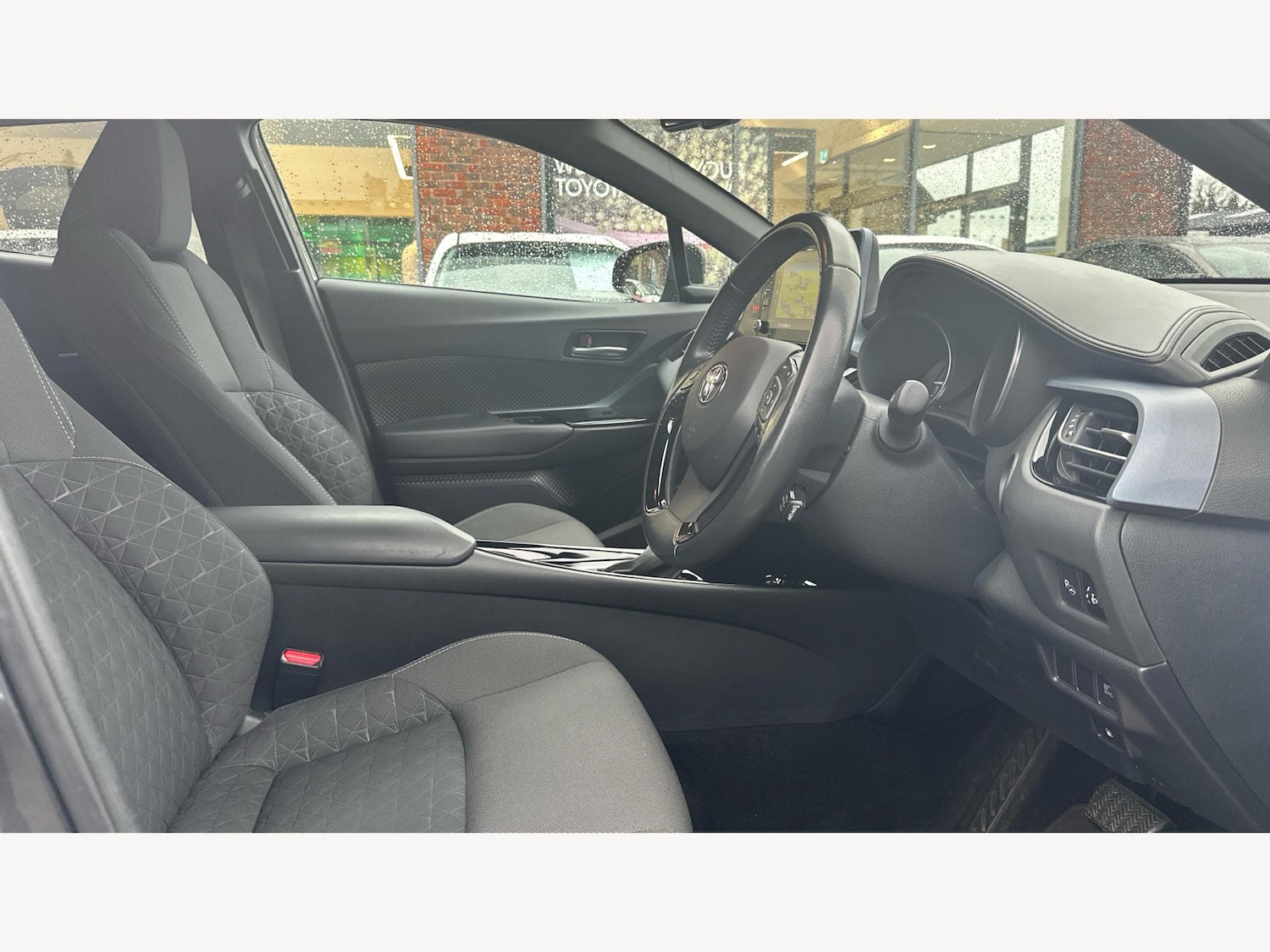 Used Toyota C-HR 2020 for sale - 77229852: Photo 13