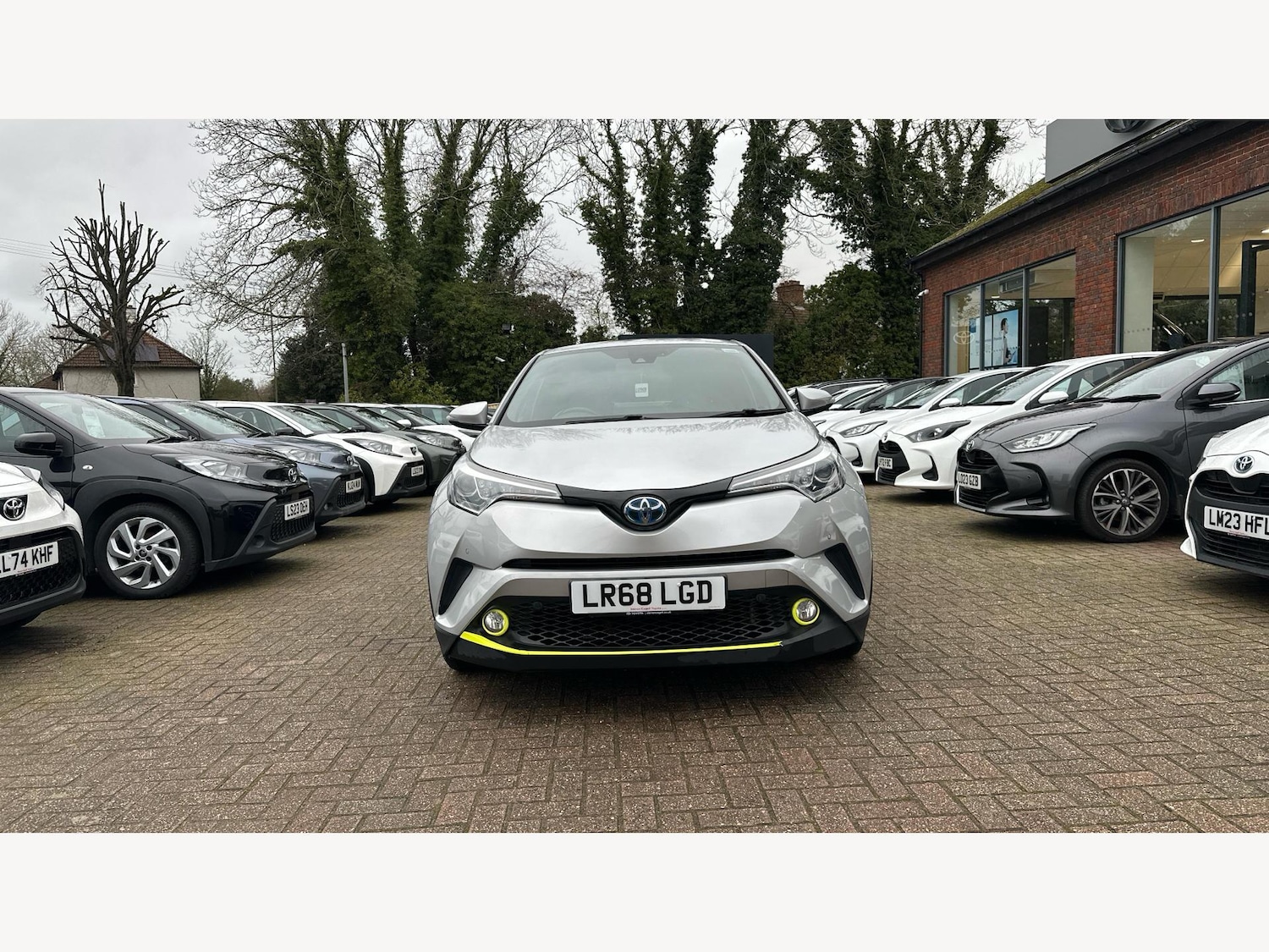 Used Toyota C-HR 2018 for sale - 76771813: Photo 17