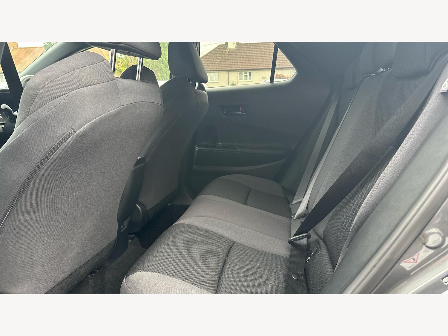 Used Toyota C-HR 2024 for sale - 76425491: Photo 15