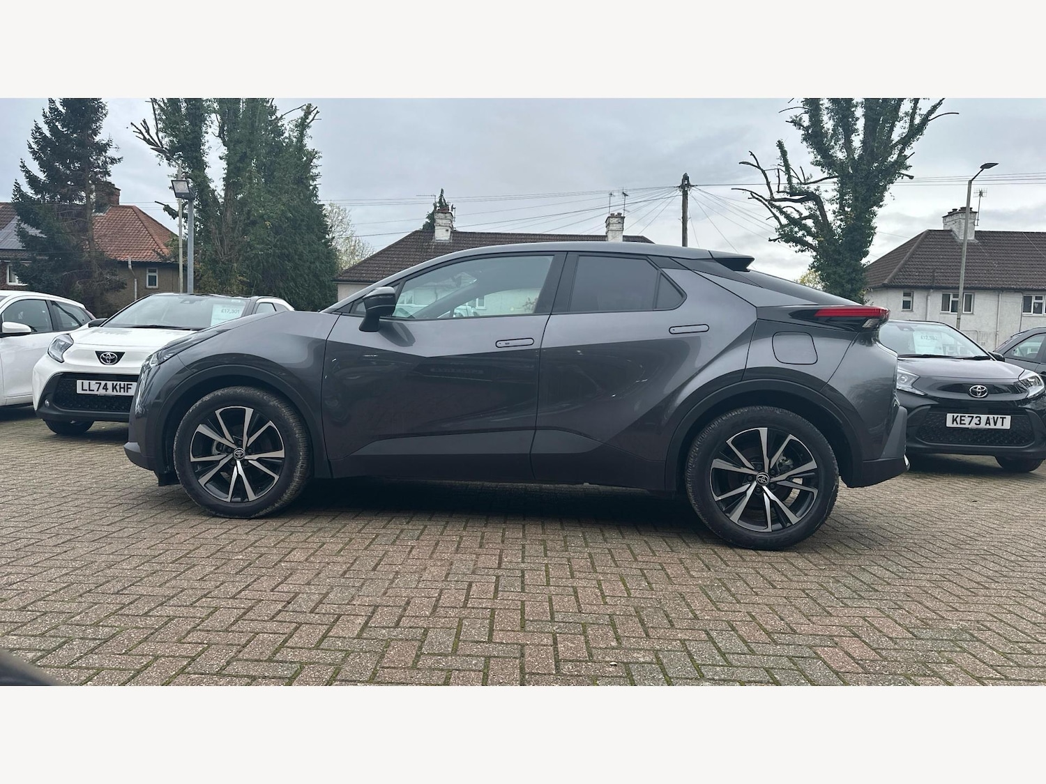 Used Toyota C-HR 2024 for sale - 76425491: Photo 19