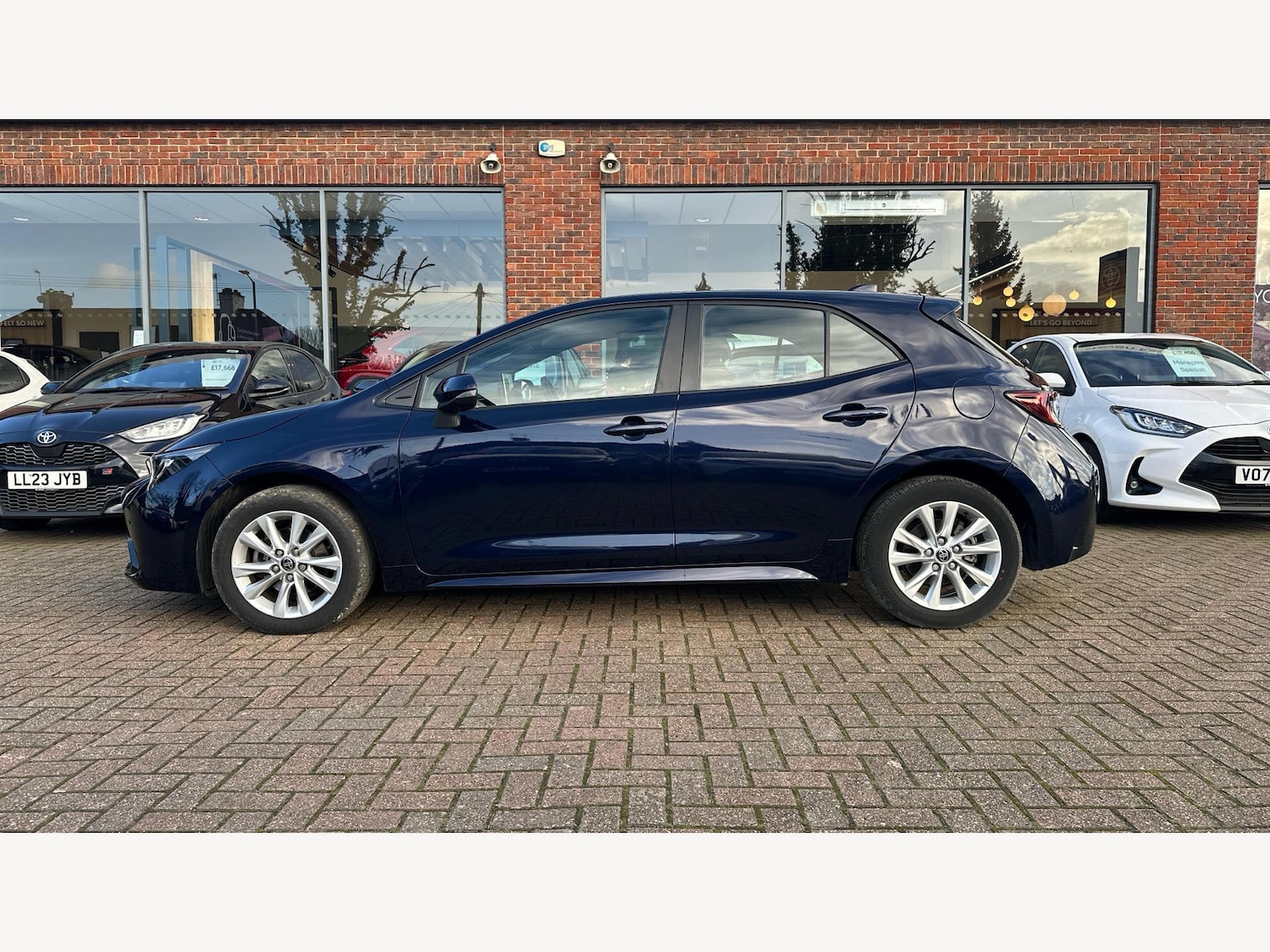 Used Toyota Corolla 2023 for sale - 76612952: Photo 19