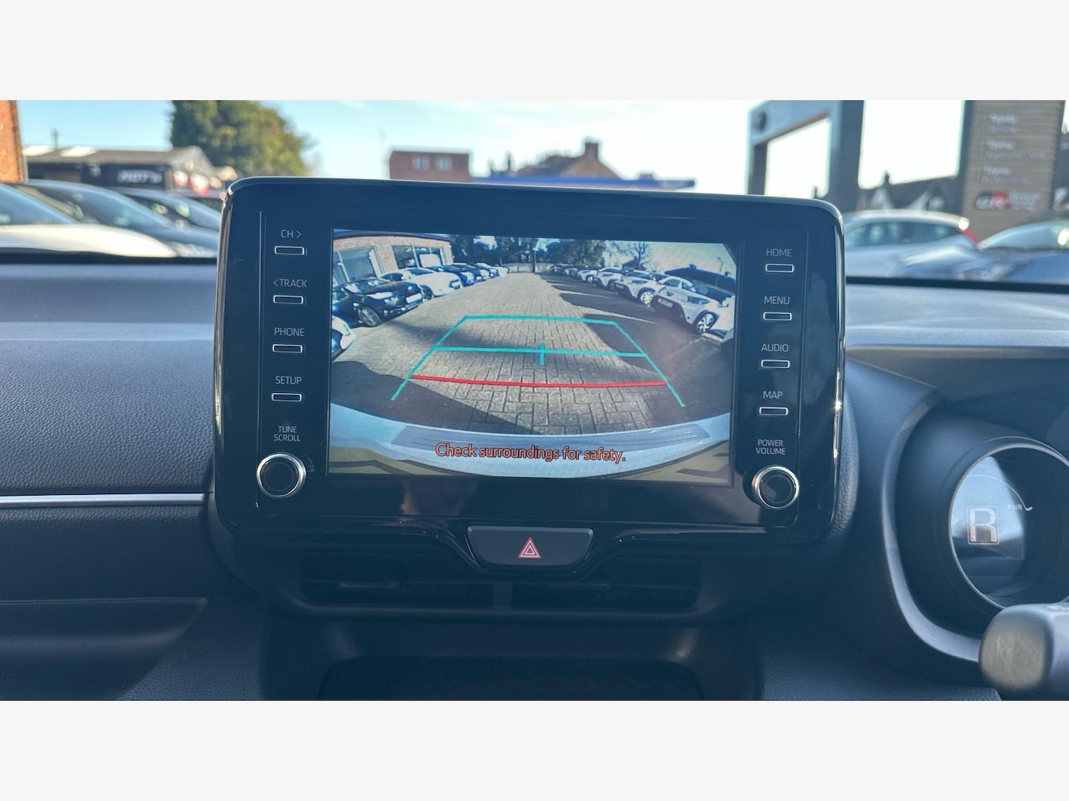 Used Toyota Yaris 2023 for sale - 77783708: Photo 26