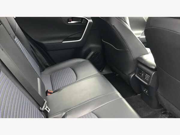 Used Toyota RAV4 2019 for sale - 75363289: Photo 14