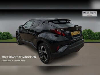 Used Toyota C-HR 2023 for sale - 78662365: Photo
