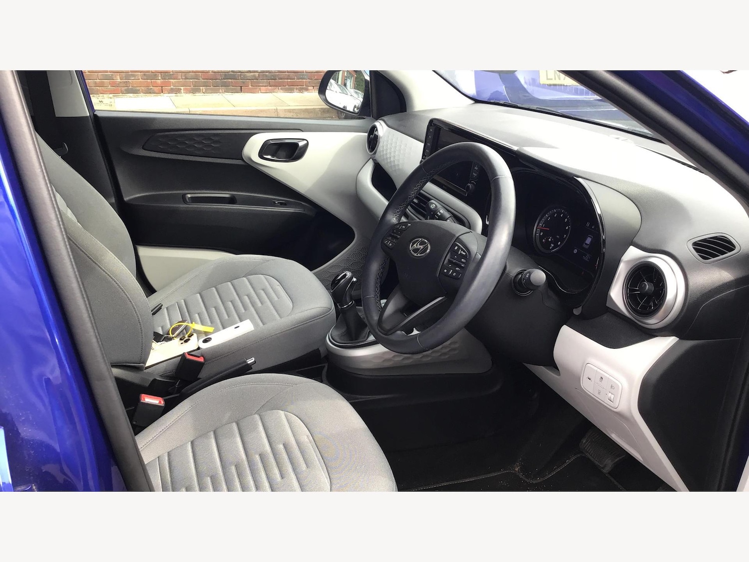 Used Hyundai i10 2023 for sale - 76020405: Photo 13