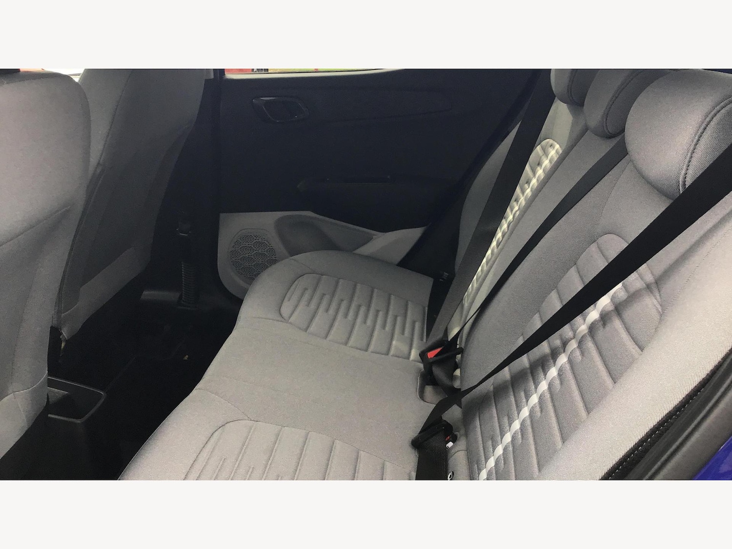 Used Hyundai i10 2023 for sale - 76020405: Photo 15