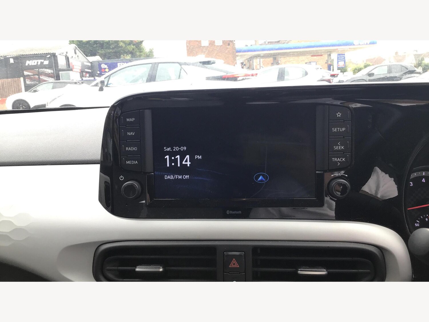 Used Hyundai i10 2023 for sale - 76020405: Photo 9