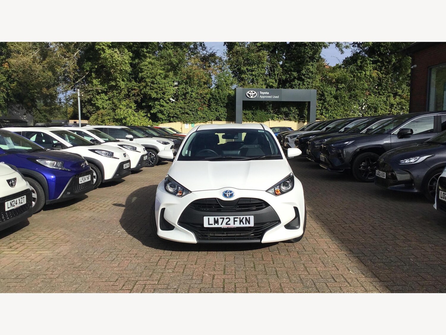 Used Toyota Yaris 2022 for sale - 76031919: Photo 17