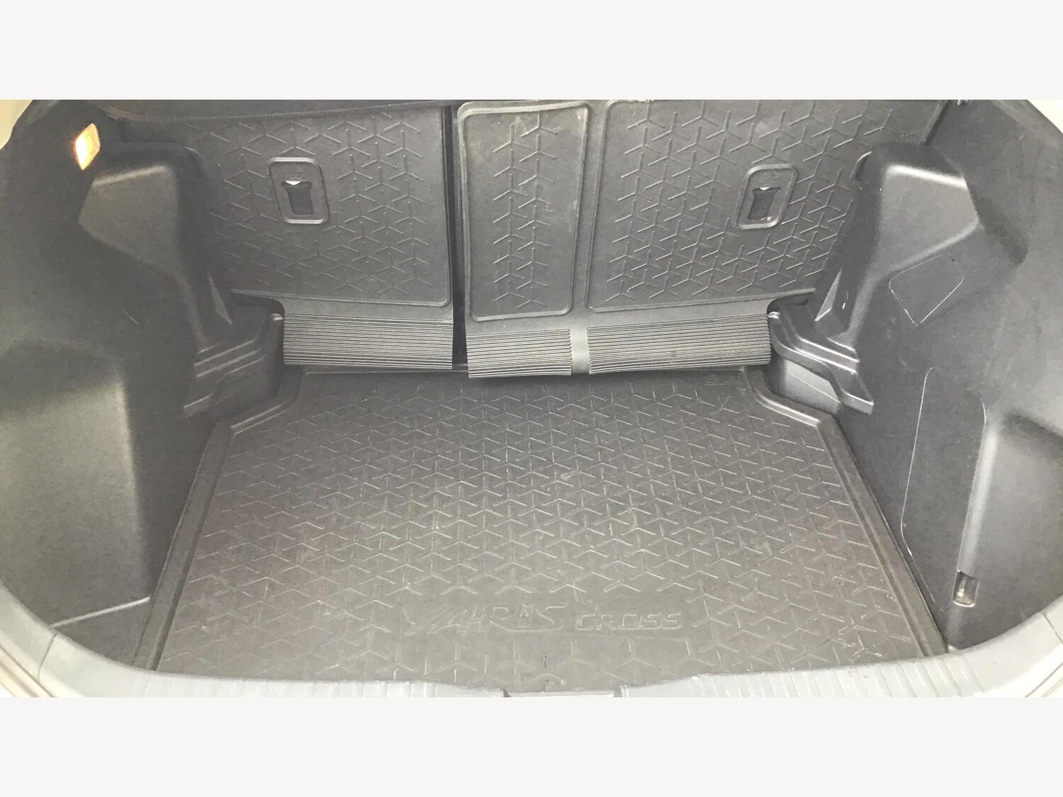 Used Toyota Yaris Cross for sale - 77216187: Photo 16