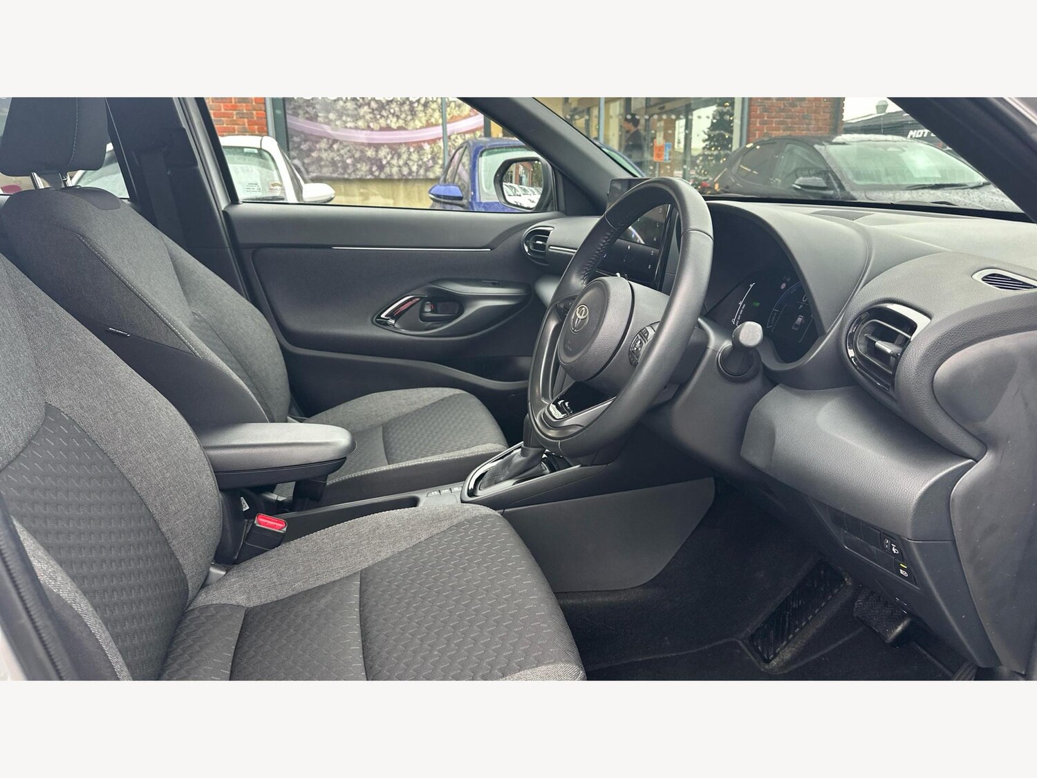 Used Toyota Yaris Cross for sale - 77175549: Photo 13