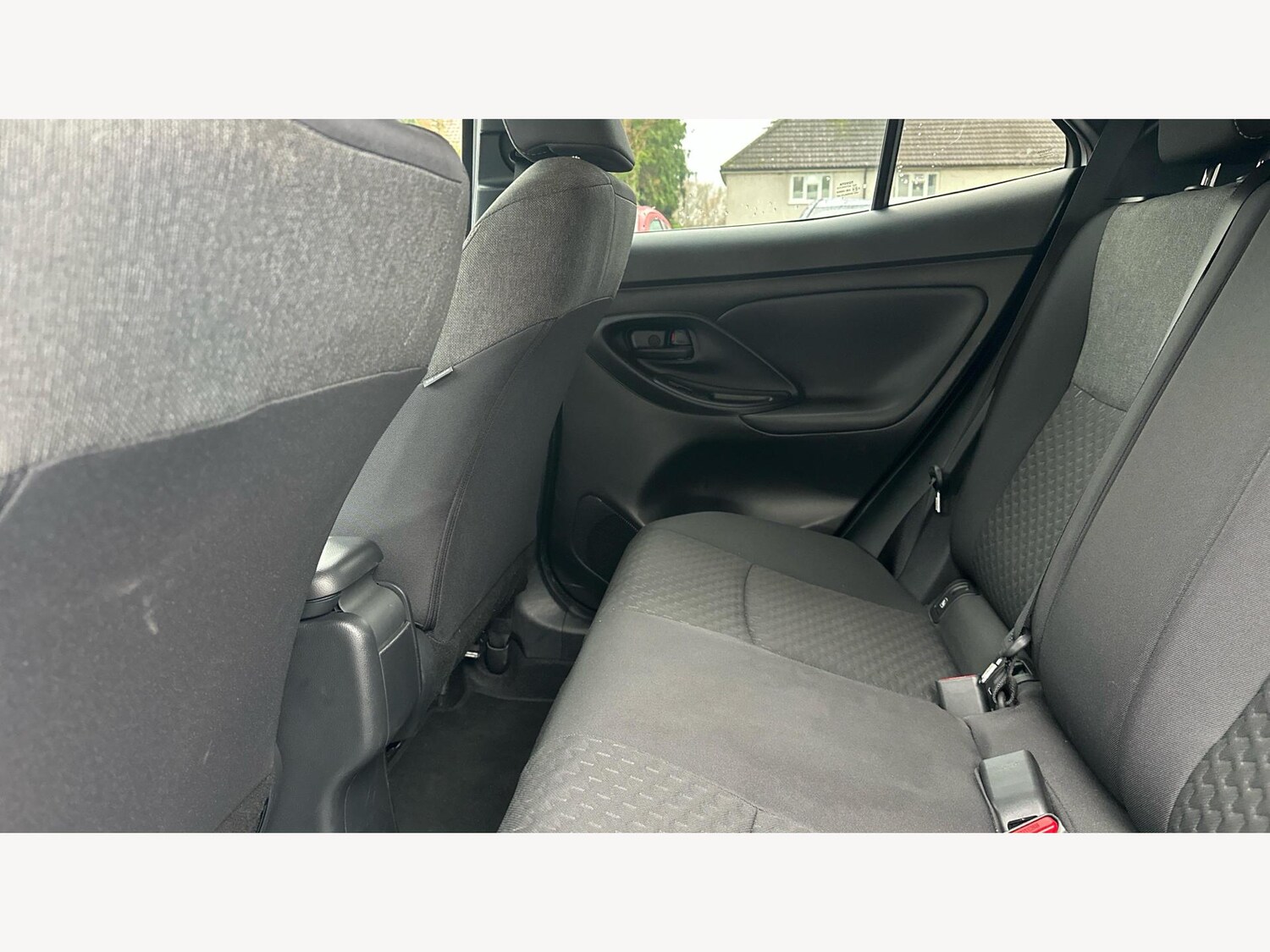 Used Toyota Yaris Cross for sale - 77175549: Photo 15