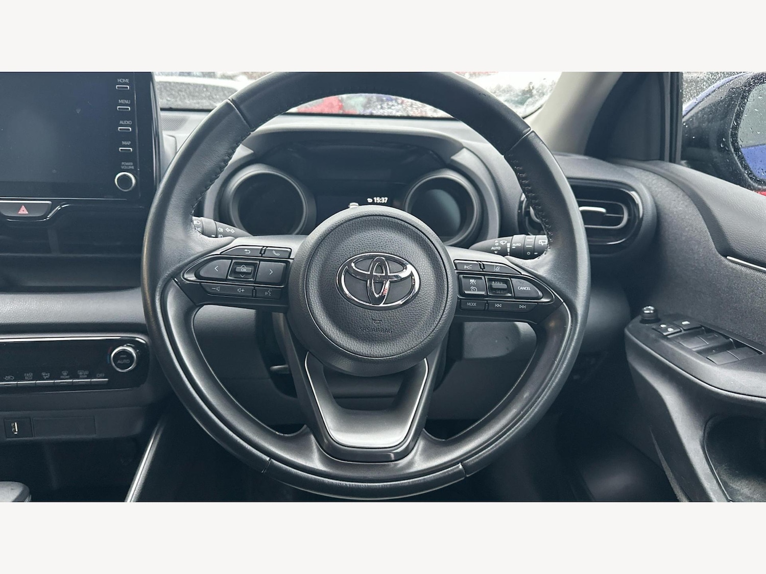 Used Toyota Yaris for sale - 77192020: Photo 10
