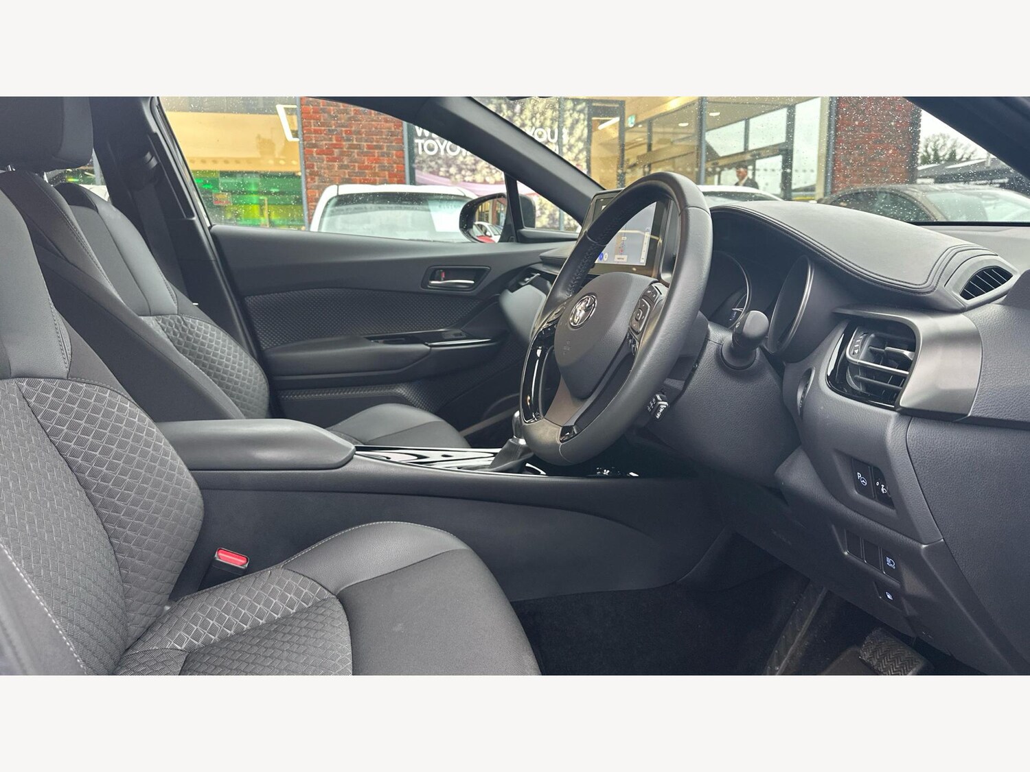 Used Toyota C-HR 2022 for sale - 77468656: Photo 13