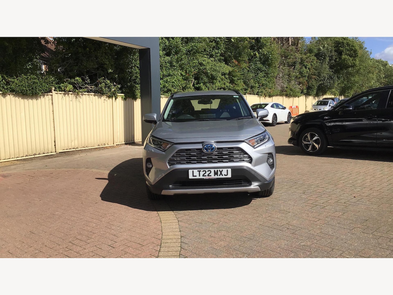Used Toyota RAV4 2022 for sale - 76094332: Photo 17