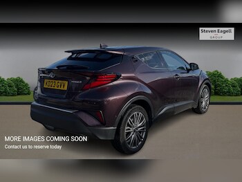 Used Toyota C-HR 2023 for sale - 77853108: Photo