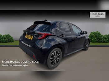 Used Toyota Yaris 2022 for sale - 78100515: Photo