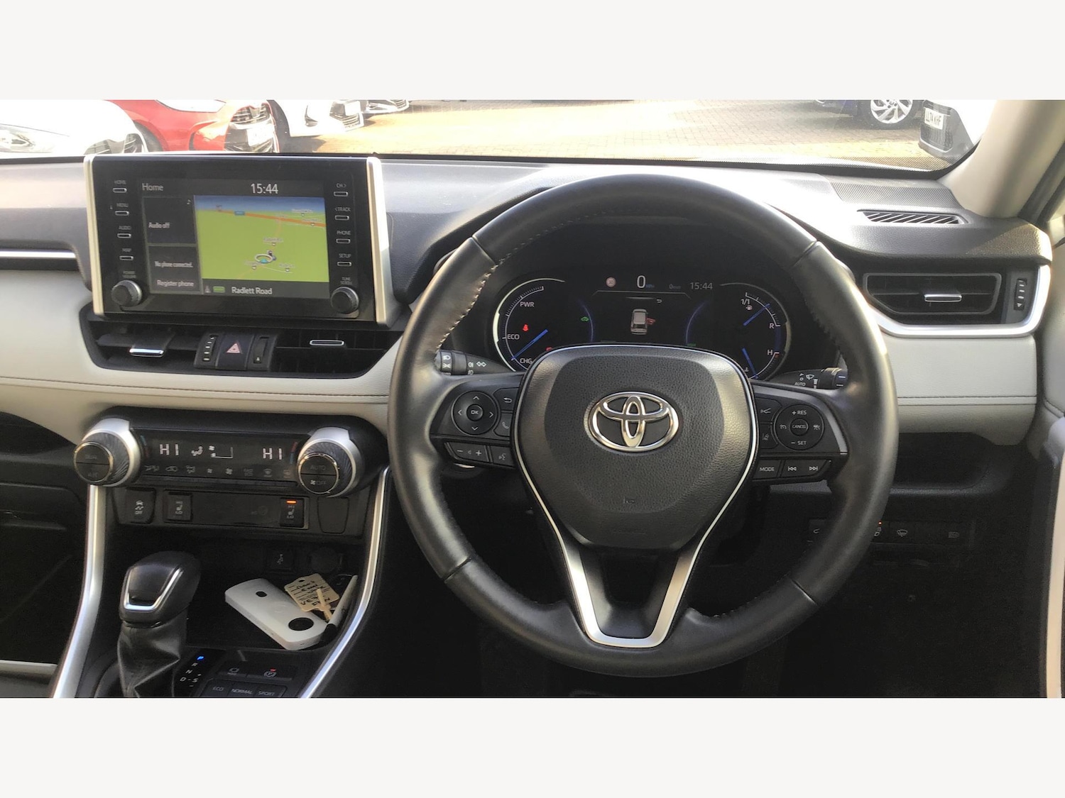 Used Toyota RAV4 2022 for sale - 76152758: Photo 10