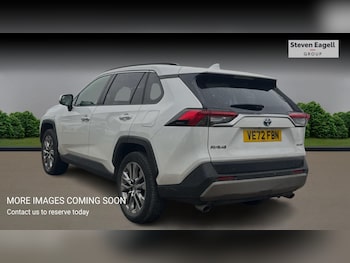 Used Toyota RAV4 2022 for sale - 76152758: Photo 2