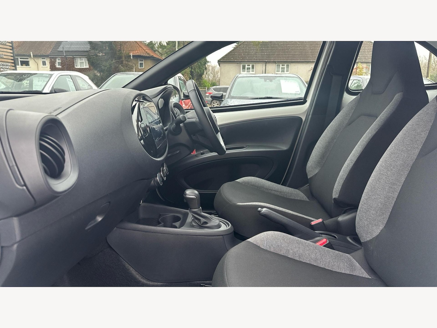 Used Toyota Aygo X for sale - 77424868: Photo 12