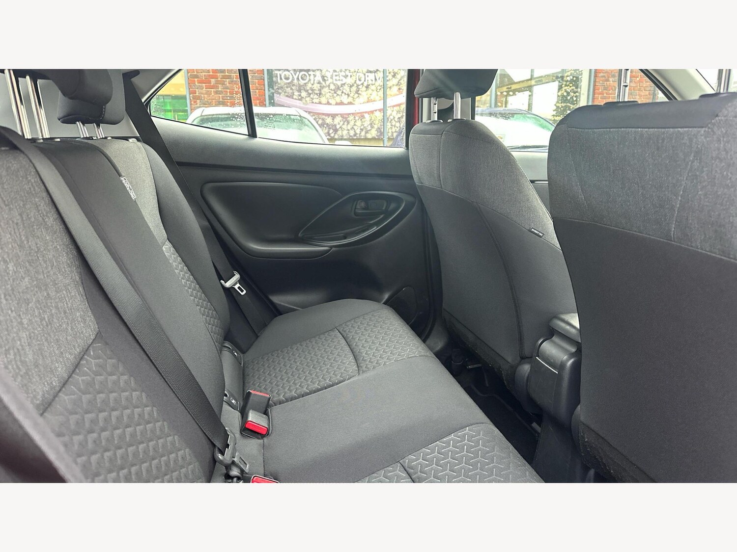 Used Toyota Yaris Cross for sale - 77229631: Photo 14