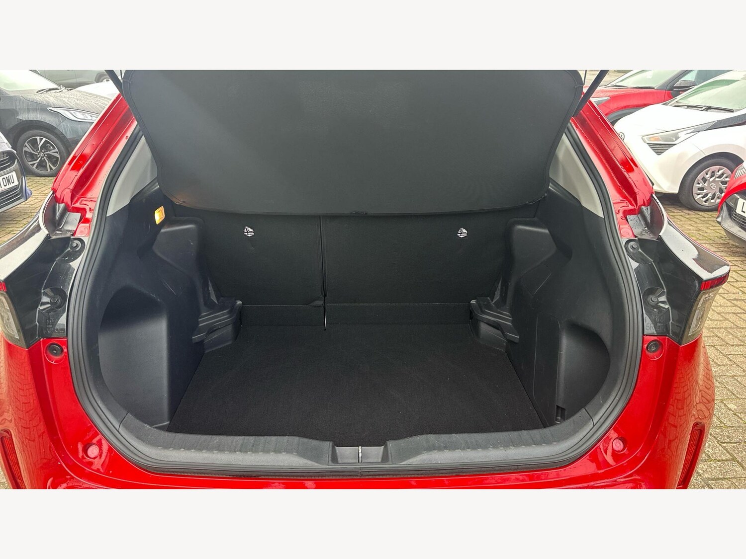 Used Toyota Yaris Cross for sale - 77229631: Photo 16