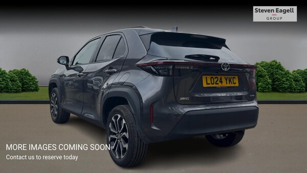 Used Toyota Yaris Cross 2024 for sale - 76239751: Photo 2