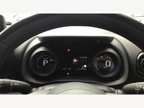 Used Toyota Yaris 2022 for sale - 76336658: Photo 11