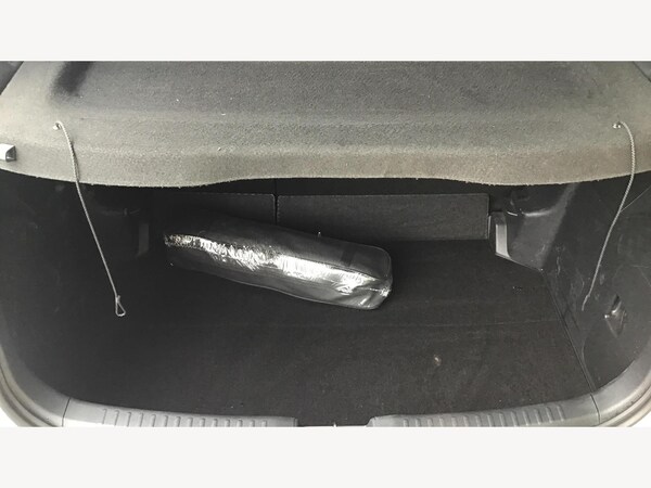 Used Toyota Yaris 2022 for sale - 76336658: Photo 16