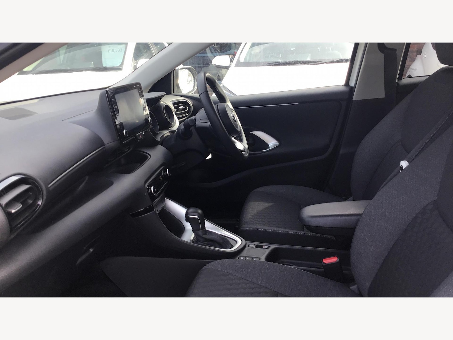 Used Toyota Yaris 2023 for sale - 76499062: Photo 10