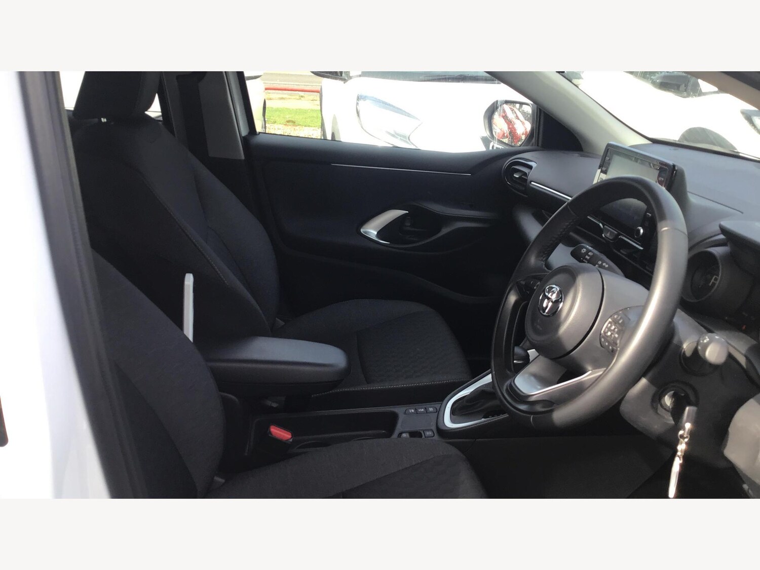 Used Toyota Yaris 2023 for sale - 76499062: Photo 11