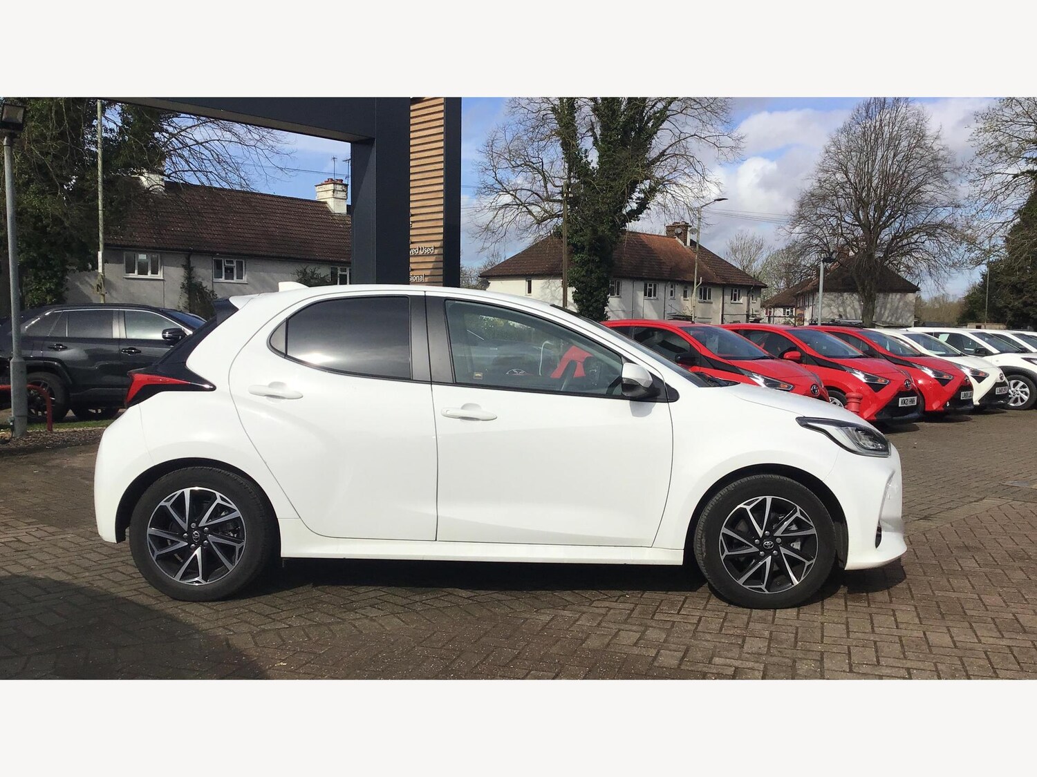 Used Toyota Yaris 2023 for sale - 76499062: Photo 16