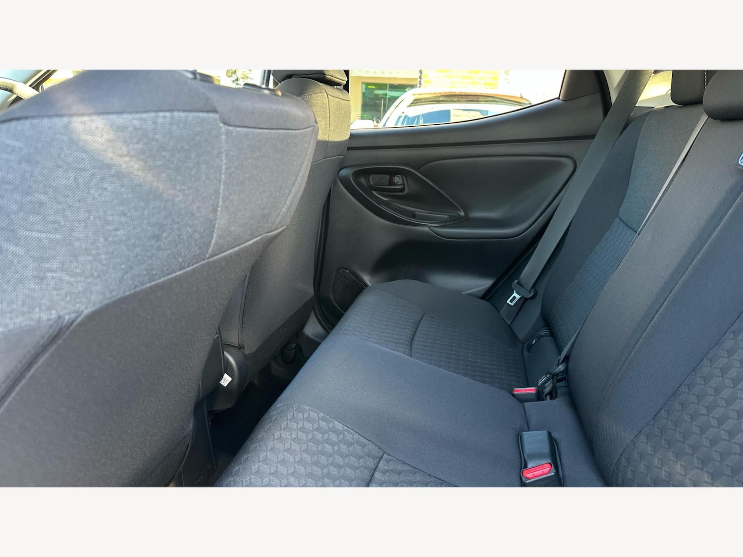 Used Toyota Yaris for sale - 77192027: Photo 15