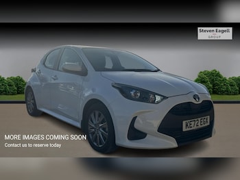 Used Toyota Yaris 2023 for sale - 76645502: Photo