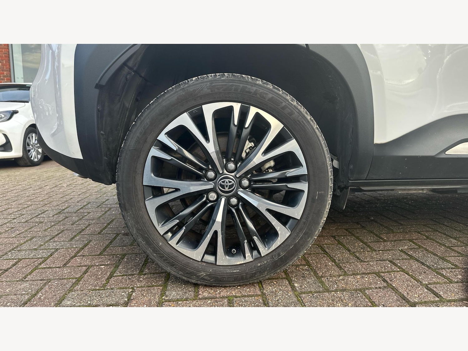 Used Toyota Yaris Cross 2023 for sale - 76584971: Photo 20