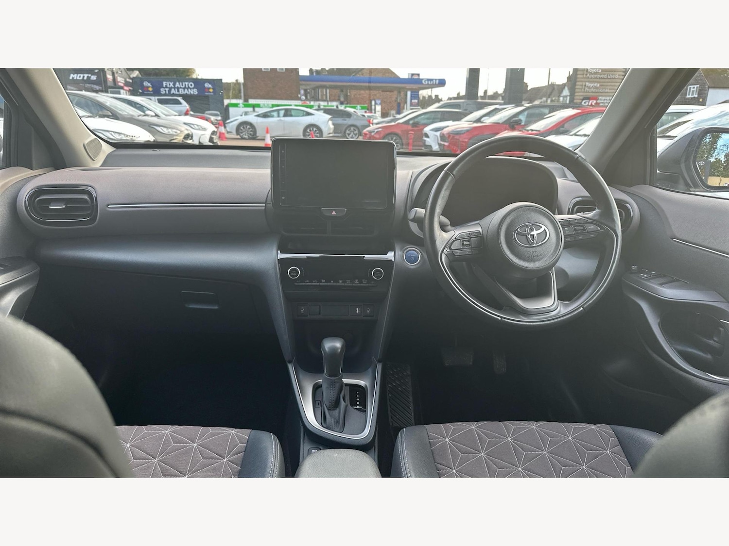 Used Toyota Yaris Cross 2023 for sale - 76584971: Photo 7