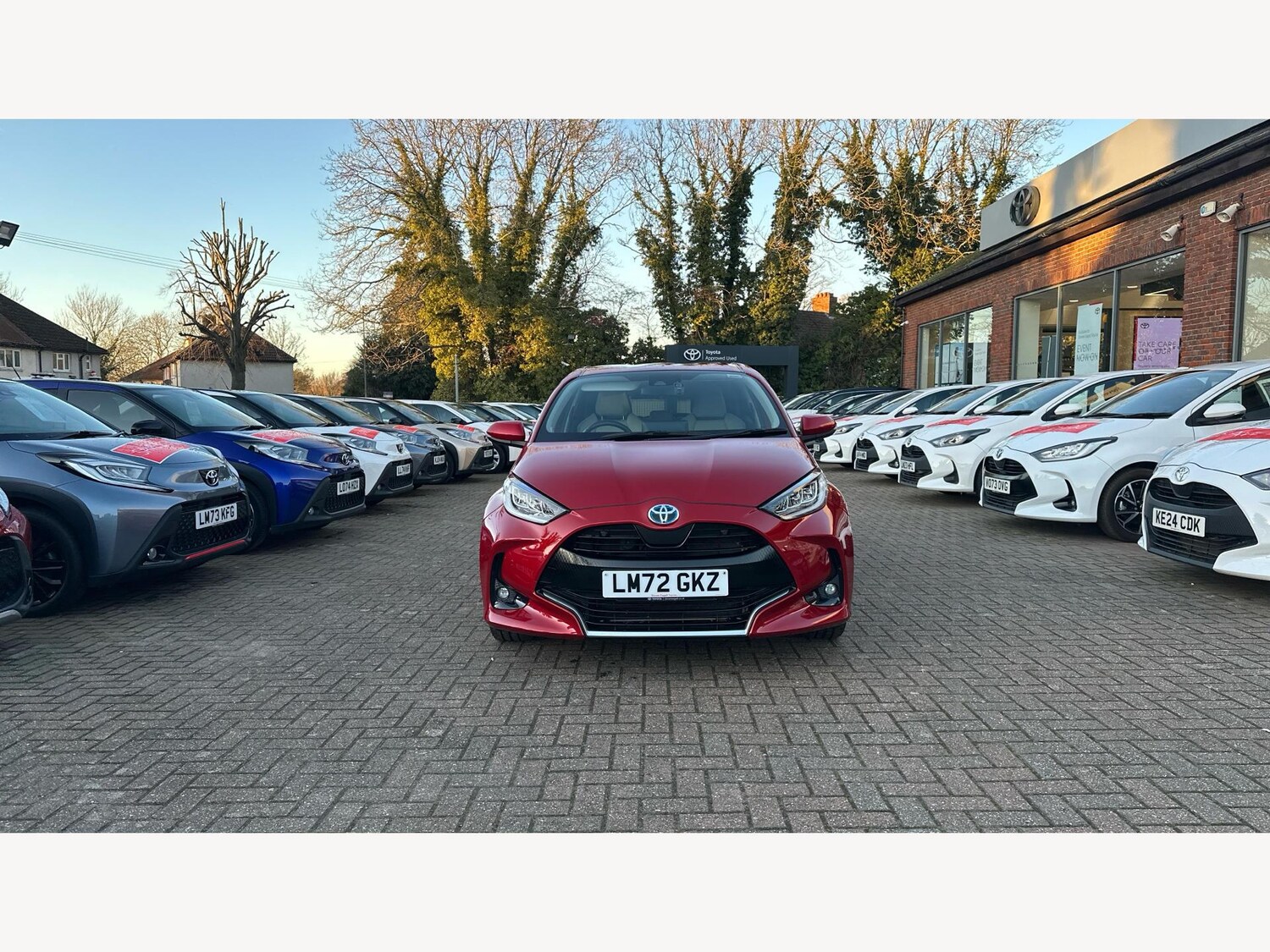 Used Toyota Yaris for sale - 77305884: Photo 17