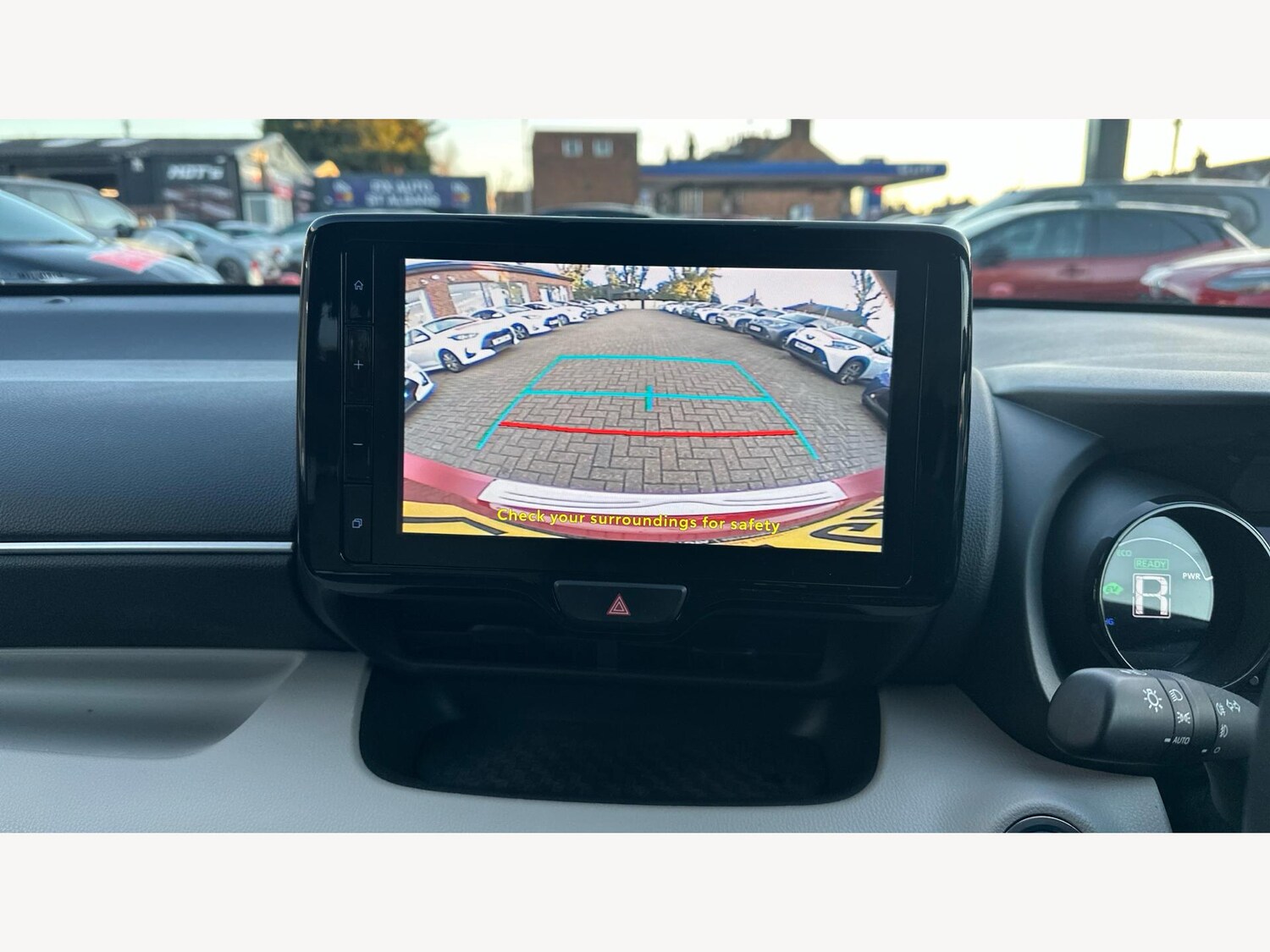 Used Toyota Yaris for sale - 77305884: Photo 25